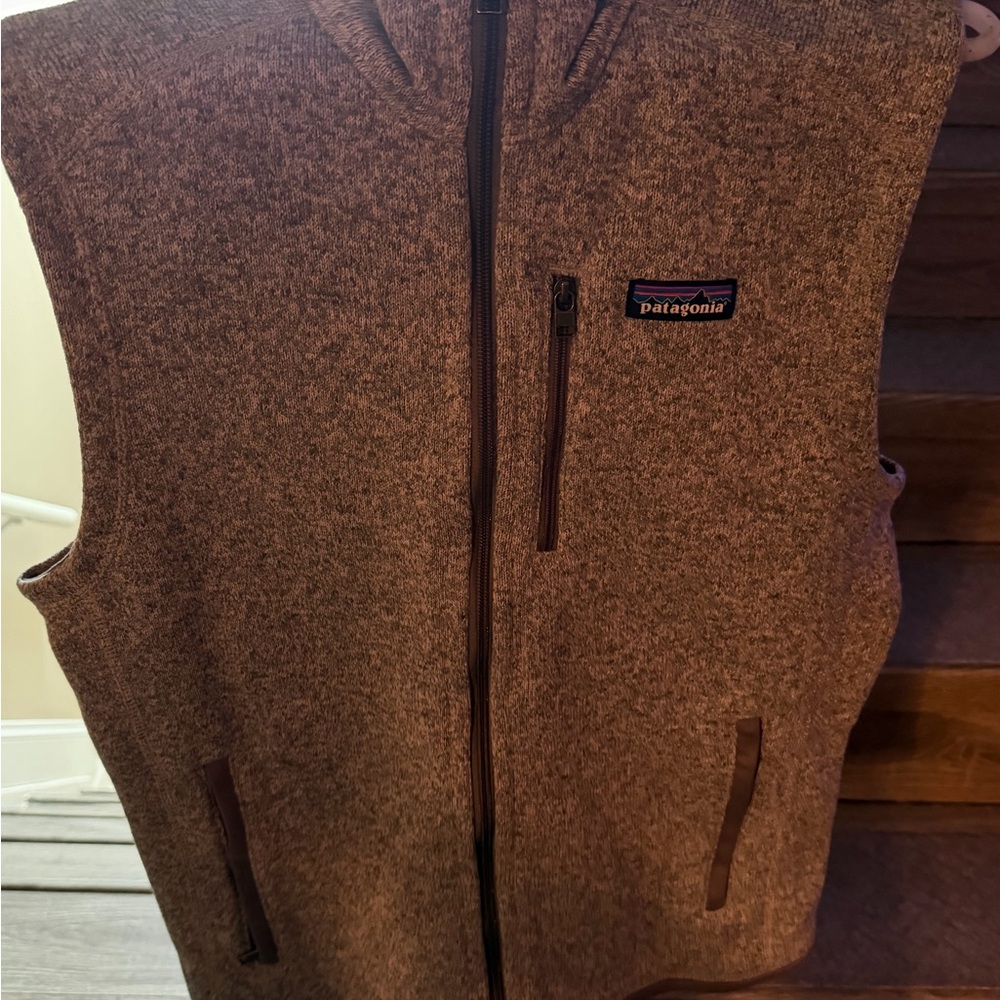 Patagonia Men's Grey better sweater full zip Vest size small (women’s medium)